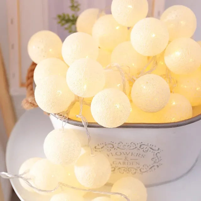 USB/Battery Powered Cotton Balls Fairy String Lights - Alia's Home Things  