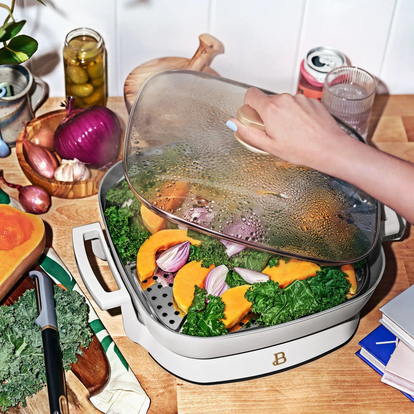 Beautiful 5-in-1 Electric Expandable Skillet - Alia's Home Things  